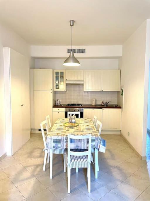 Splendido Trilocale A Due Passi Dal Mare Apartamento Santa Margherita Ligure Exterior foto